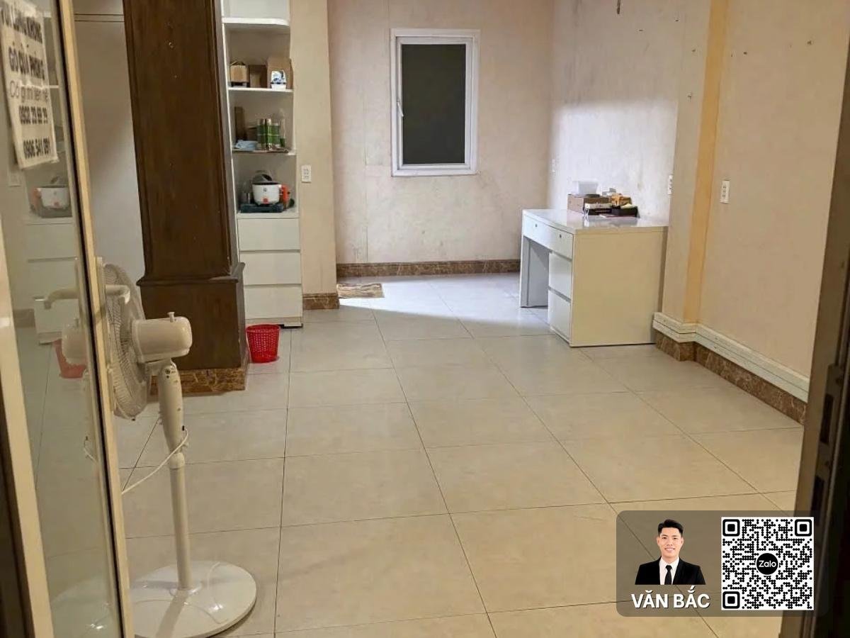 ban-toa-nha-mt-huynh-tan-phat-q7-625x25m-5-tang-33-ty-7