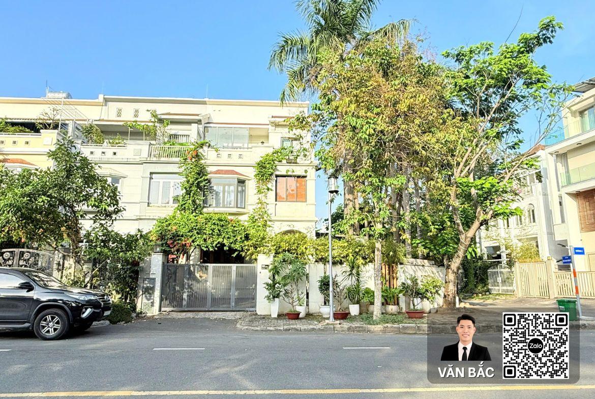 ban-biet-thu-can-goc-2-mat-tien-my-thai-1-phu-my-hung-view-cong-vien-ngang-12m-gia-85-ty (1)