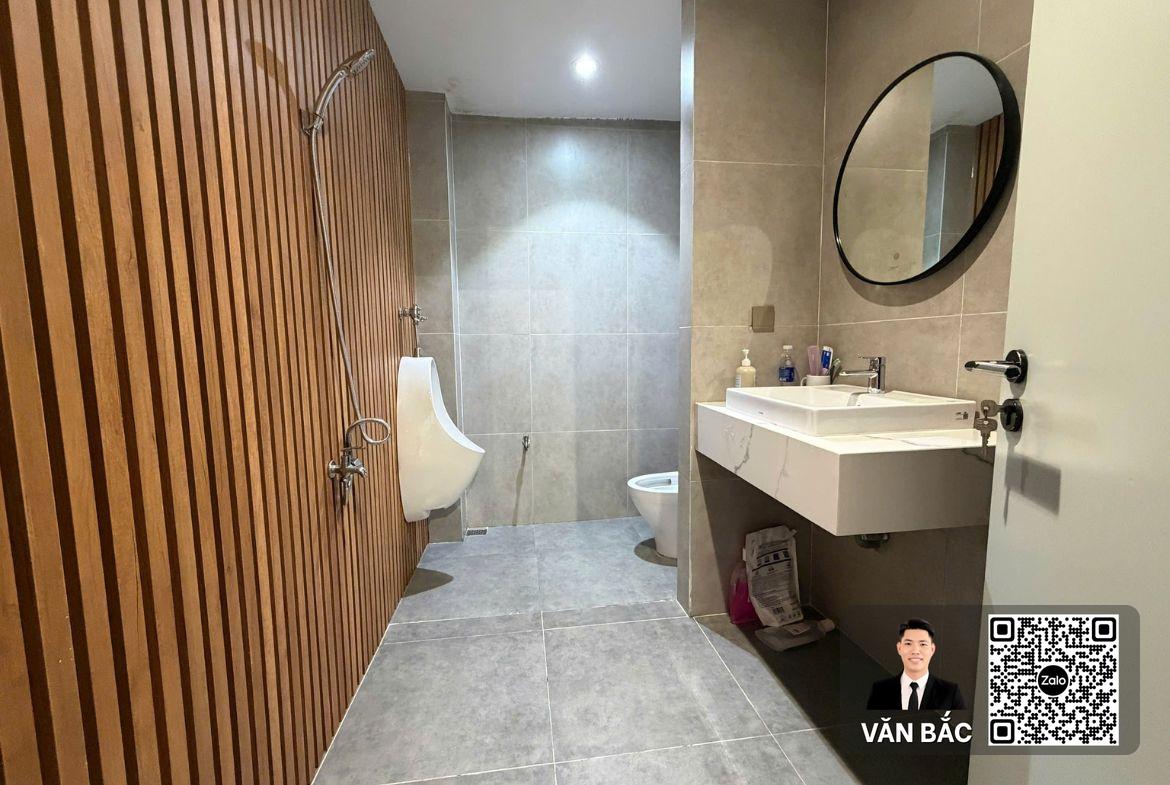 ban-biet-thu-can-goc-2-mat-tien-my-thai-1-phu-my-hung-view-cong-vien-ngang-12m-gia-85-ty (14)