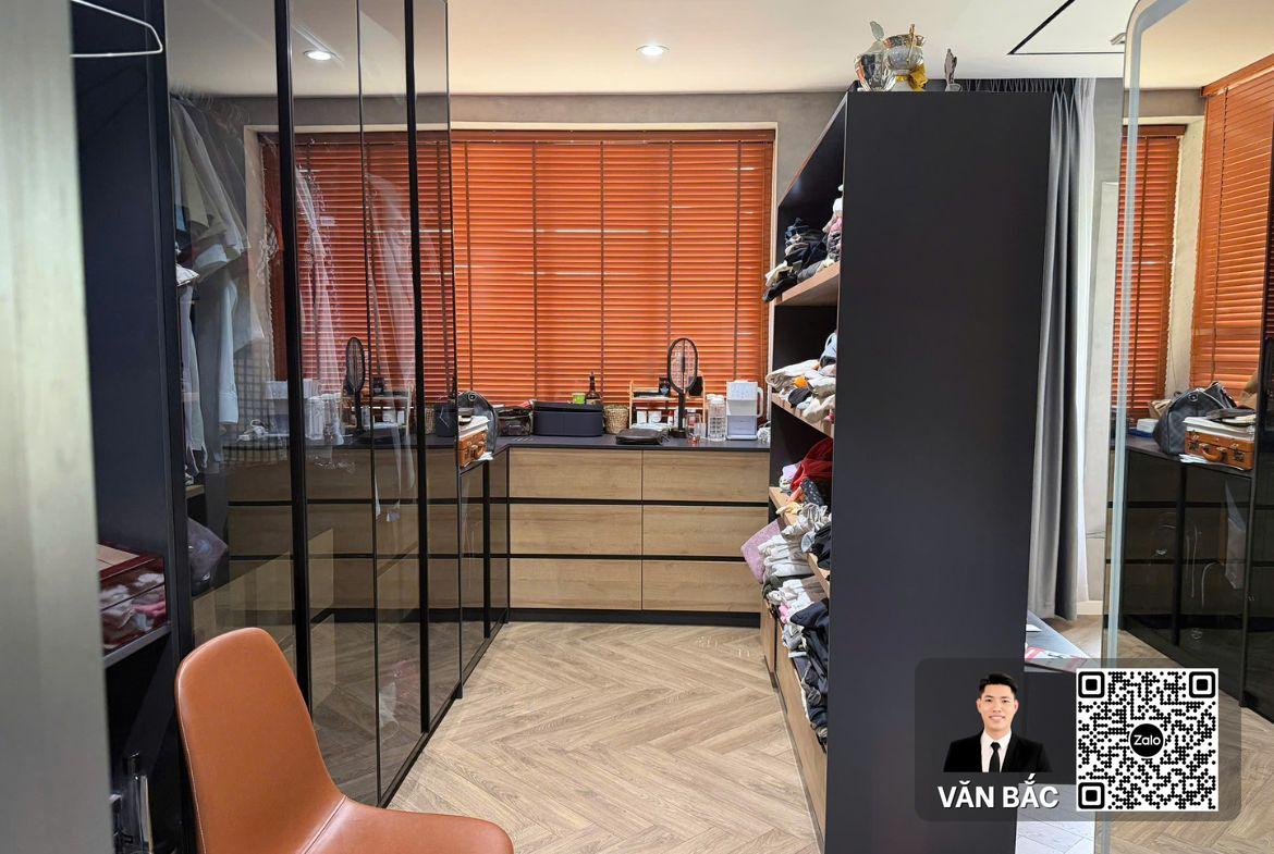 ban-biet-thu-can-goc-2-mat-tien-my-thai-1-phu-my-hung-view-cong-vien-ngang-12m-gia-85-ty (6)