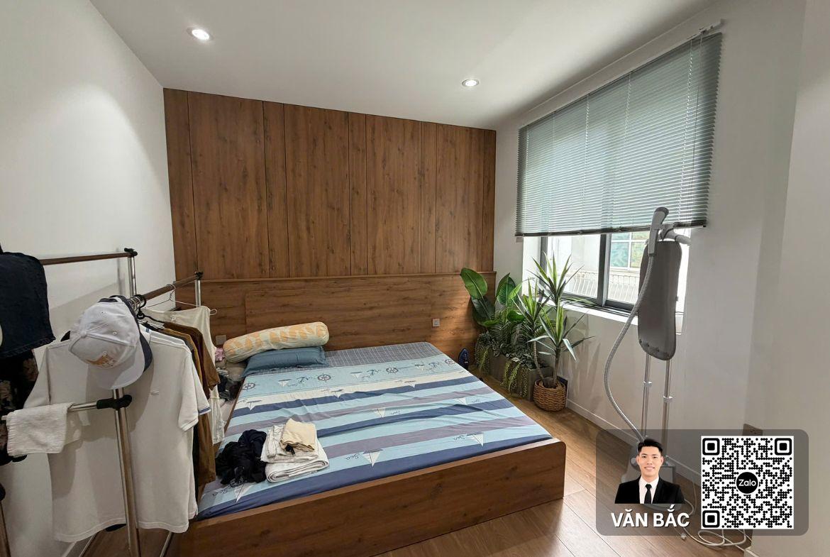 ban-biet-thu-can-goc-2-mat-tien-my-thai-1-phu-my-hung-view-cong-vien-ngang-12m-gia-85-ty (7)