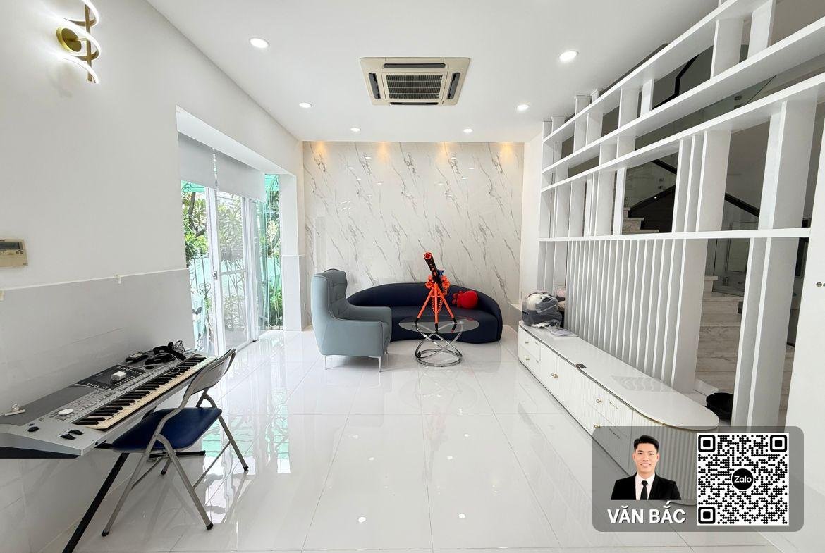 ban-biet-thu-hung-thai-1-phu-mỹ-hung-so-61-b2-78-dien-tich-7x18m-nha-moi-dep-gia-36-tỷ (3)