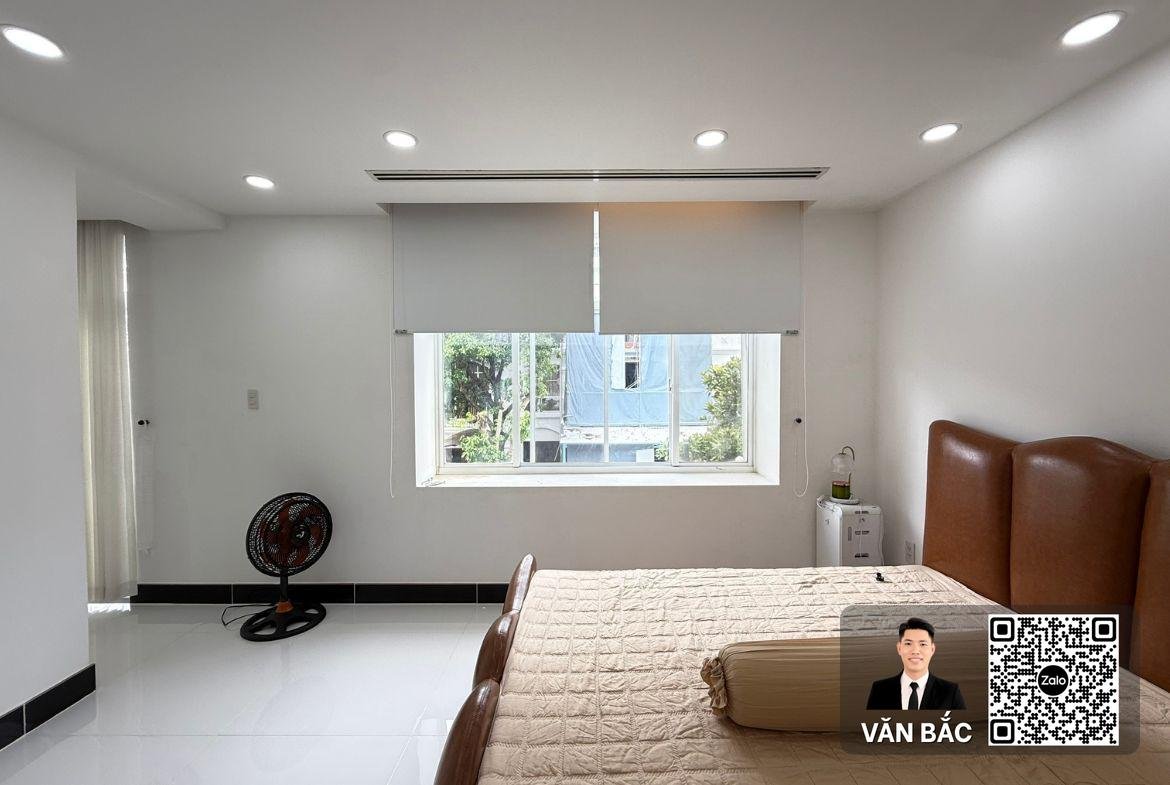 ban-biet-thu-hung-thai-1-phu-mỹ-hung-so-61-b2-78-dien-tich-7x18m-nha-moi-dep-gia-36-tỷ (5)