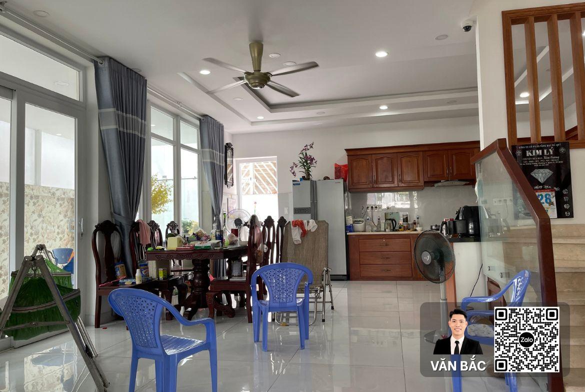 ban-biet-thu-i2-mat-tien-duong-n4-jamona-golden-silk-canh-cong-vien-dien-tich-163-8m² (4)