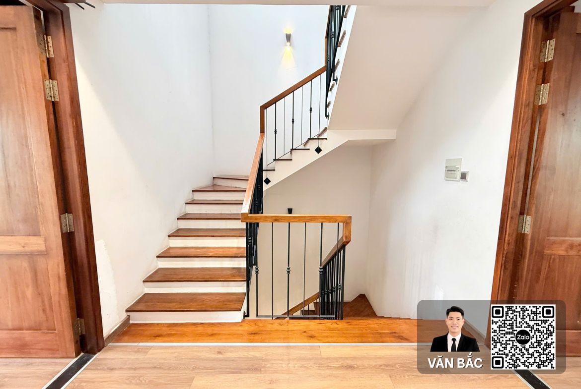 ban-biet-thu-jamona-city-quan-7-so-10-duong-so-4-dien-tich-153m²-huong-dong-nam-full-noi-that-cao-cap (8)