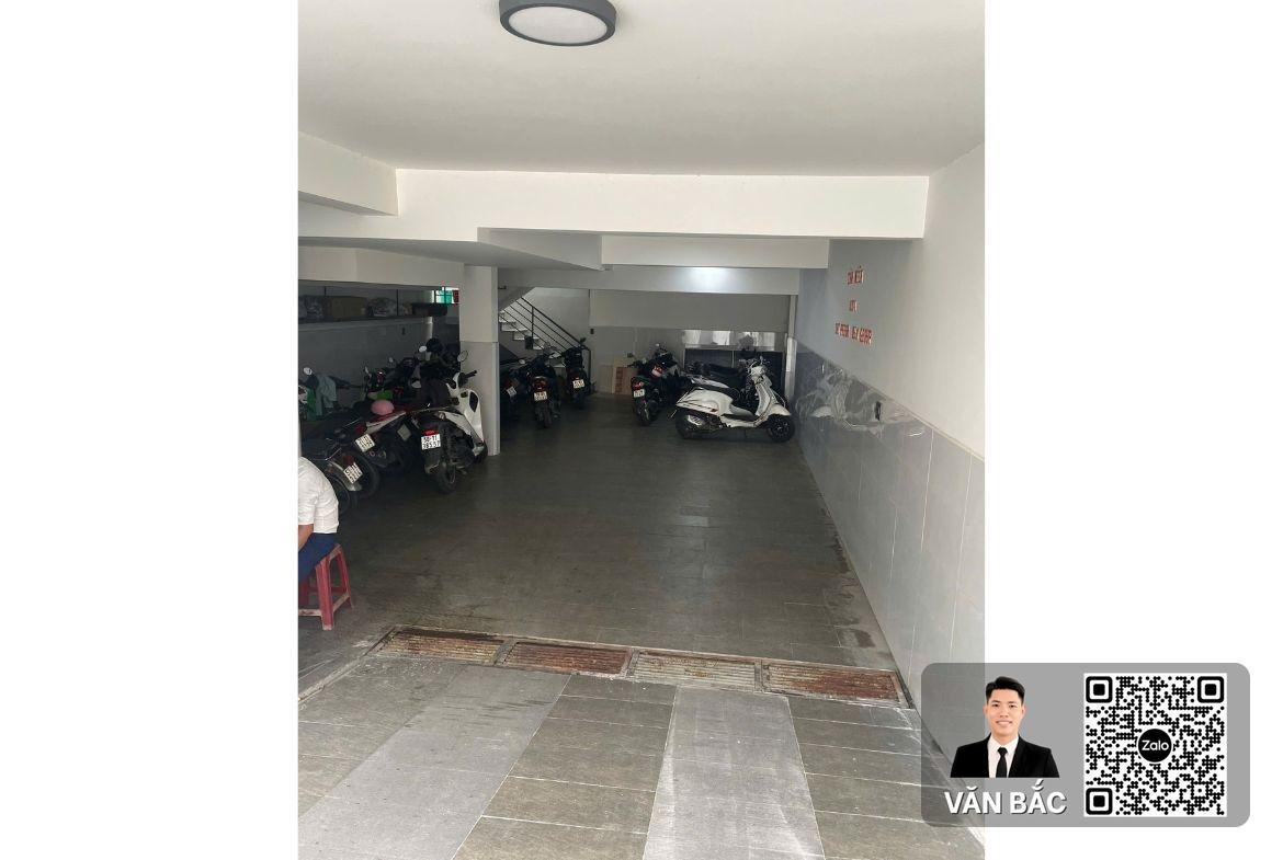 ban-biet-thu-mat-tien-24c-duong-so-6-kdc-him-lam-ham-4-lau-dt-7-5x20m-gia-45-tỷ (9)