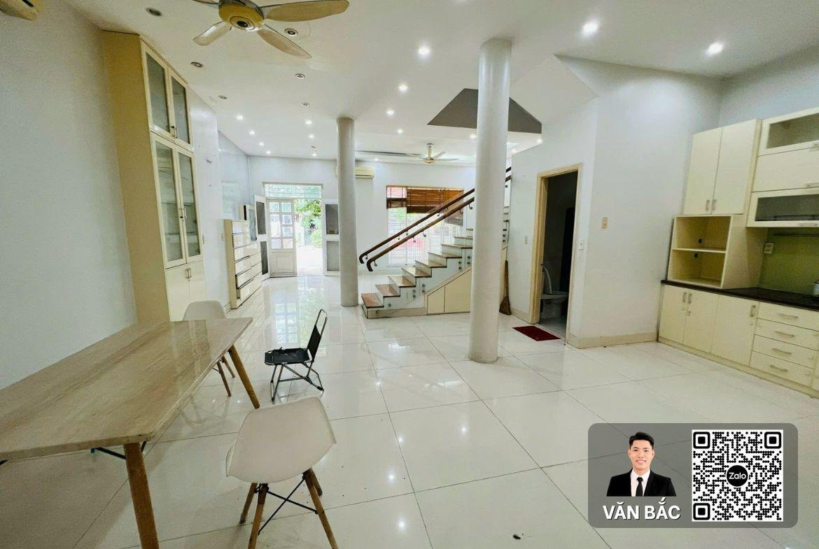 ban-biet-thu-mat-tien-b1-10-so-19-duong-n-21m-mỹ-giang-1-phu-mỹ-hung-sat-ho-ban-nguyet-gia-chot-52-tỷ (7)