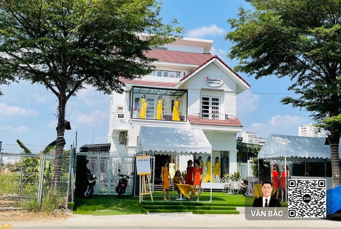 ban-biet-thu-mat-tien-sadeco-nghi-ngoi-giai-tri-quan-7-ma-can-a1-18-dt-250m²-dong-tien-on-dinh (1)