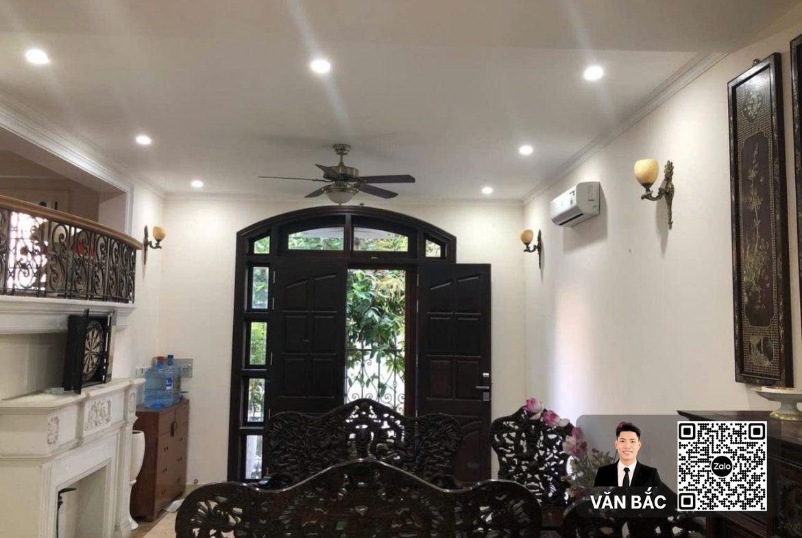 ban-biet-thu-phu-mỹ-hung-khu-nam-do-b43-dien-tich-144m²-nha-moi-100-huong-dong-nam (2)