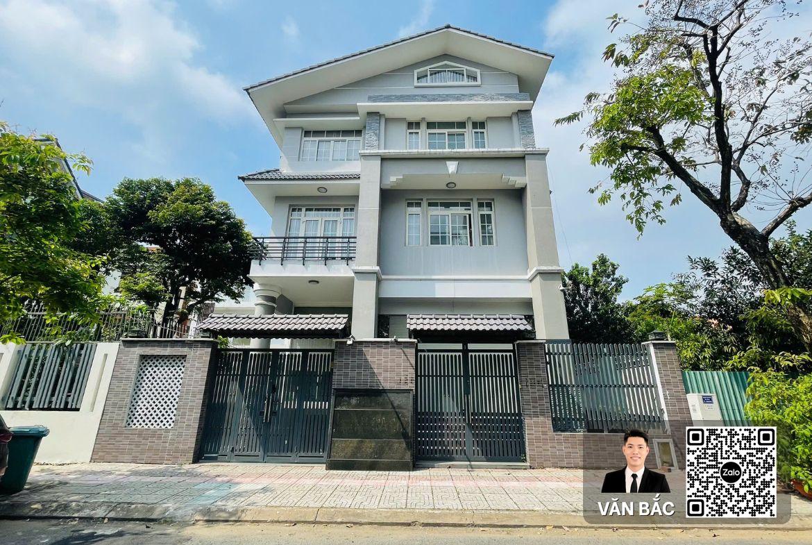 ban-biet-thu-sadeco-ven-song-quan-7-so-4-duong-so-17-dien-tich-13x18m-ket-cau-be-the-gia-40-tỷ (1)