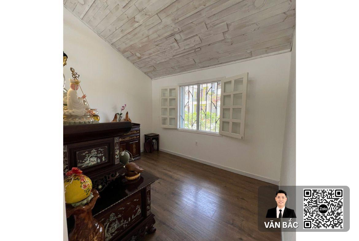 ban-biet-thu-san-vuon-goc-3-mat-tien-a17-kdc-phu-thuan-vph-dt-16×18-5m-252m²-4pn-khong-gian-xanh-tuyet-mỹ-gia-42-tỷ (6)