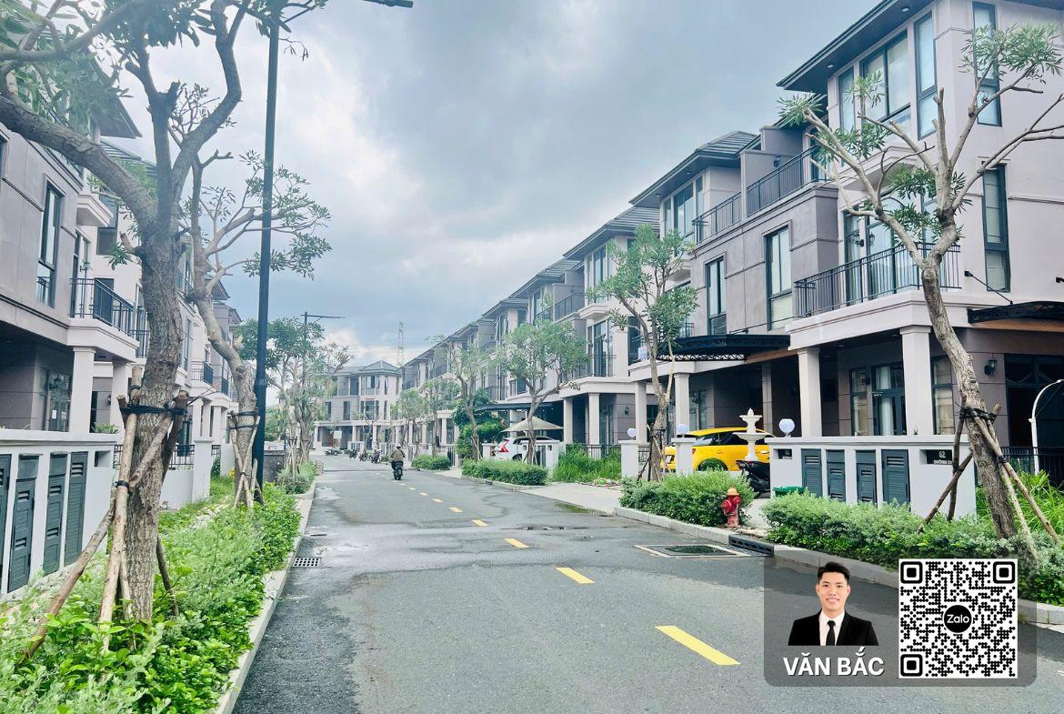 ban-biet-thu-song-lap-b3-02-so-30-duong-d4-gs-metrocity-zeitgeist-dien-tich-11x20m-220m²-gia-29-tỷ (3)