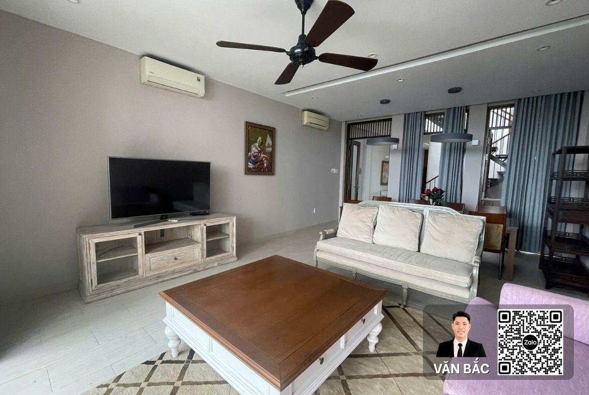 ban-cap-nha-pho-mat-tien-c35-c36-hoang-quoc-viet-dien-tich-10x25m-san-hdt-40tr-thang-gia-42-tỷ (4)