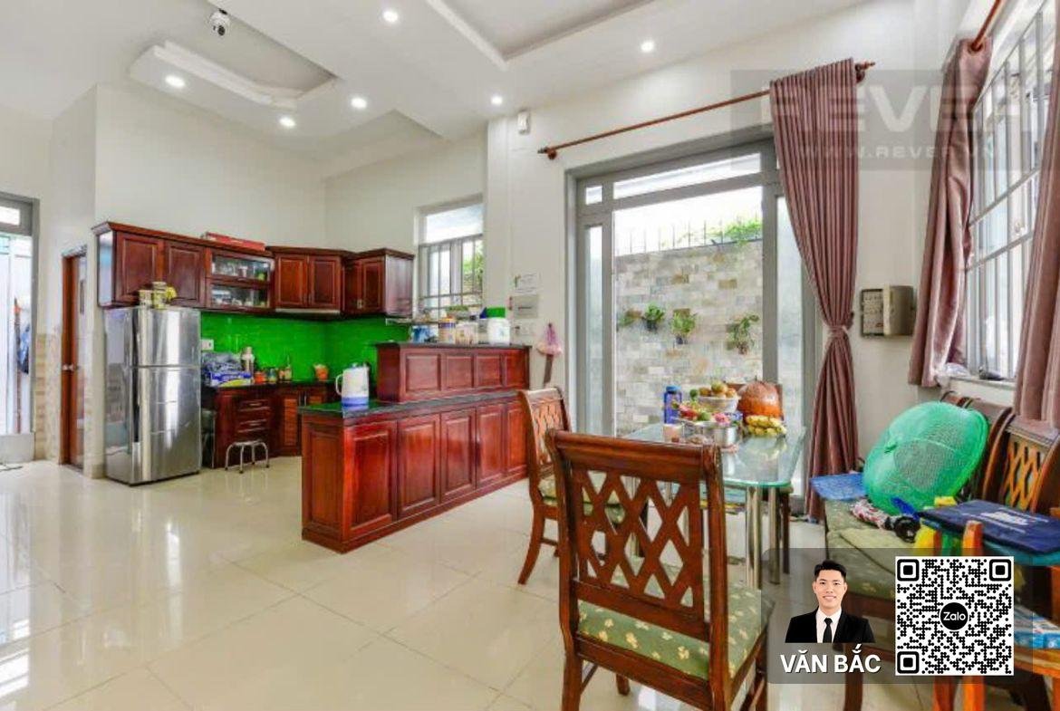 ban-cho-thue-biet-thu-so-12-duong-so-4-kdc-tan-truong-quan-7-dien-tich-9x18m-162m²-huong-dong-4-lau (7)