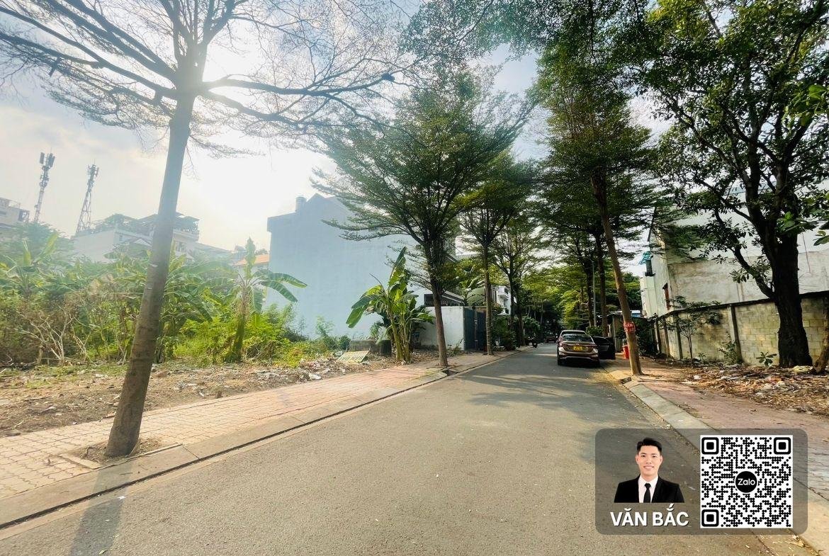 ban-dat-biet-thu-kdc-kim-son-quan-7-lo-a144-canh-lo-goc-dien-tich-200m²-gia-dau-tu-cuc-tot (3)