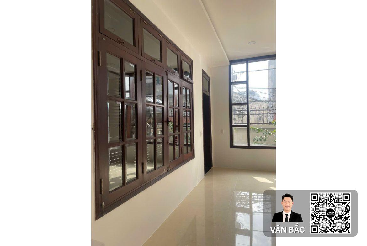 ban-gap-biet-thu-don-lap-nam-phu-villas-quan-7-so-35-duong-so-9-dien-tich-288m²-khu-biet-lap-an-ninh-gia-39-tỷ (4)