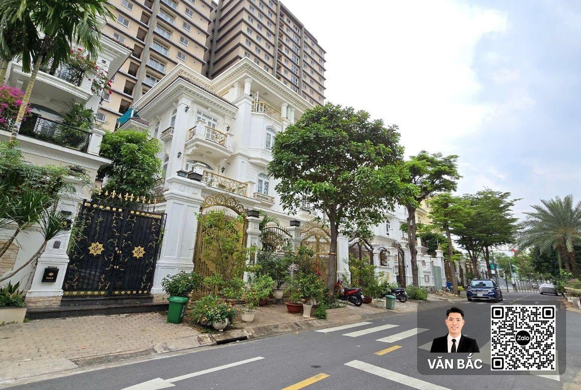 ban-gap-biet-thu-h5-duong-so-2-cityland-riverside-dien-tich-10x22m-220m²-ham-4-tang-gia-42-tỷ (3)