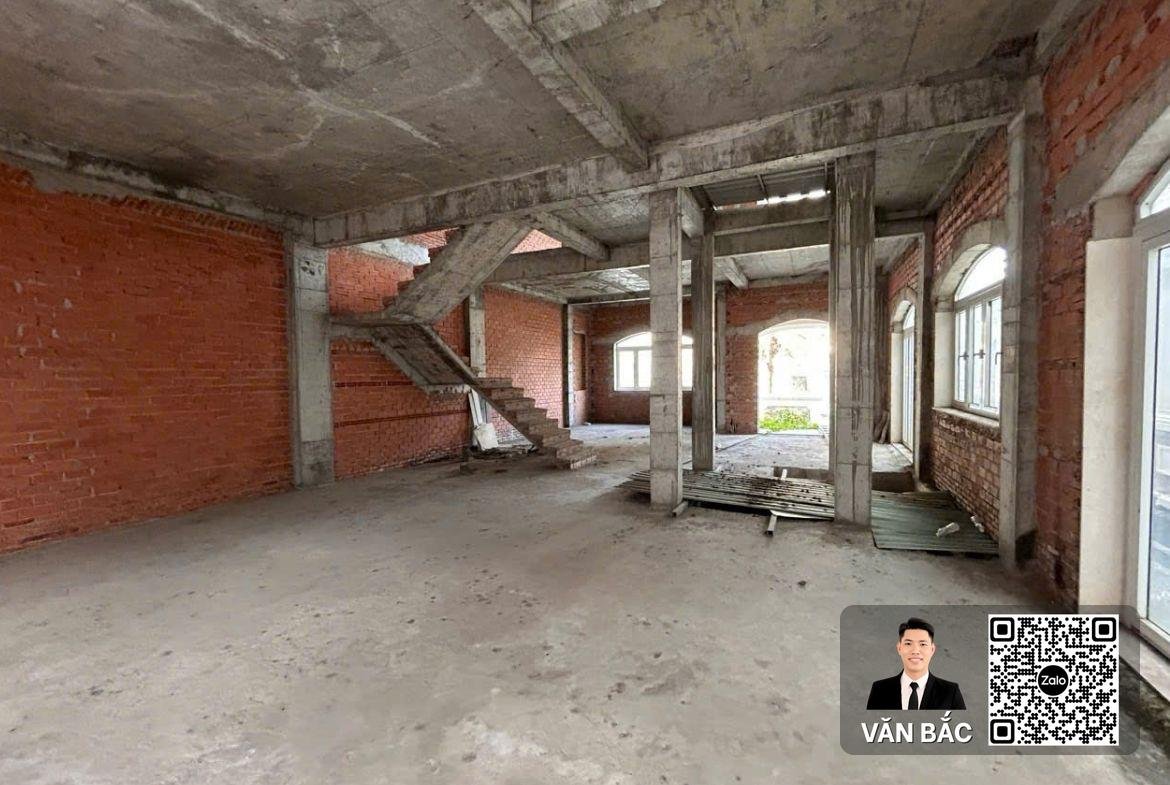 ban-gap-biet-thu-h5-duong-so-2-cityland-riverside-dien-tich-10x22m-220m²-ham-4-tang-gia-42-tỷ (7)