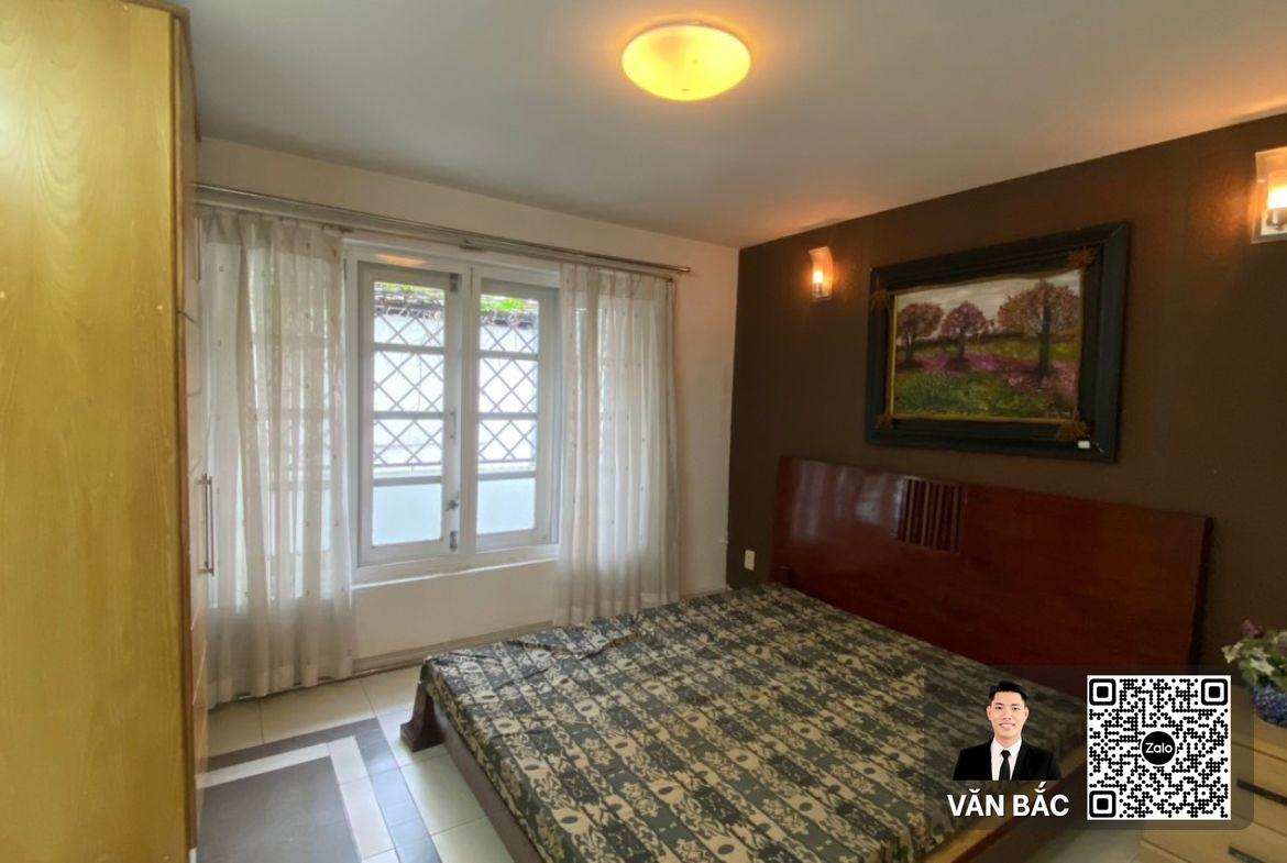 ban-gap-biet-thu-nam-long-so-50-duong-so-1-dien-tich-200m²-13pn-dong-tien-50-trieu-thang (3)
