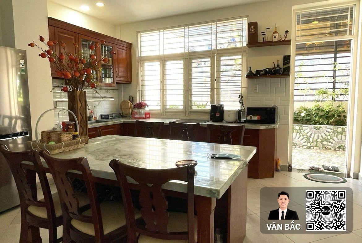 ban-gap-biet-thu-nam-long-ttc-quan-7-so-7-duong-so-14-thiet-ke-kieu-van-phong-gia-27-ty (2)