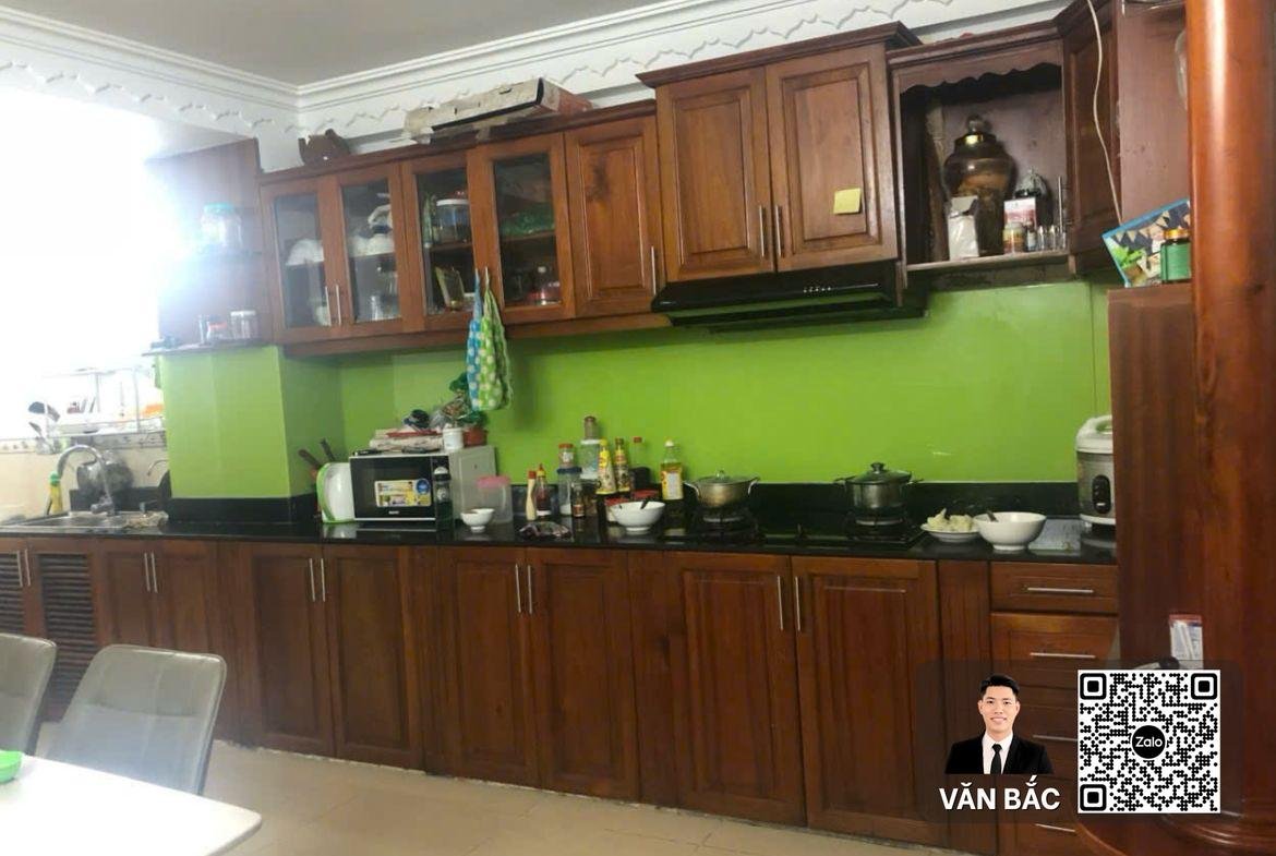 ban-nha-mat-tien-124c-duong-so-13-tan-kieng-quan-7-dien-tich-4x18m-hd-thue-23tr-gia-cuc-tot-155-tỷ (4)