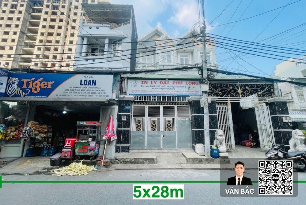 ban-nha-mat-tien-le-thi-cho-quan-7-dien-tich-140m2-tret-2-lau (4)