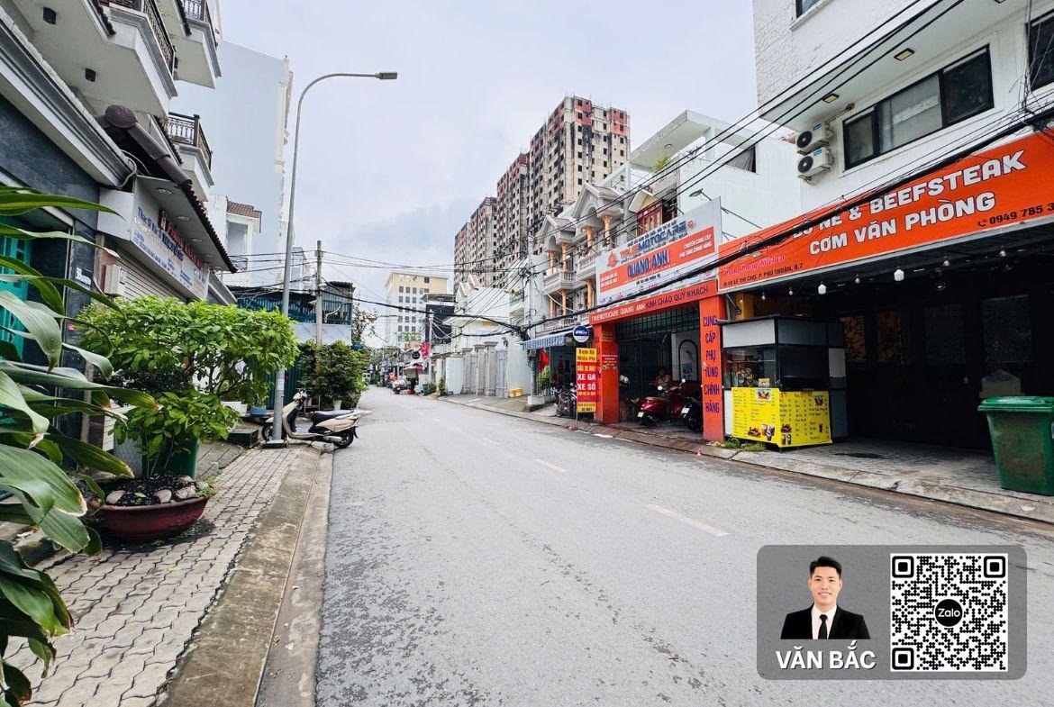 ban-nha-mat-tien-le-thi-cho-quan-7-dien-tich-140m2-tret-2-lau (4)