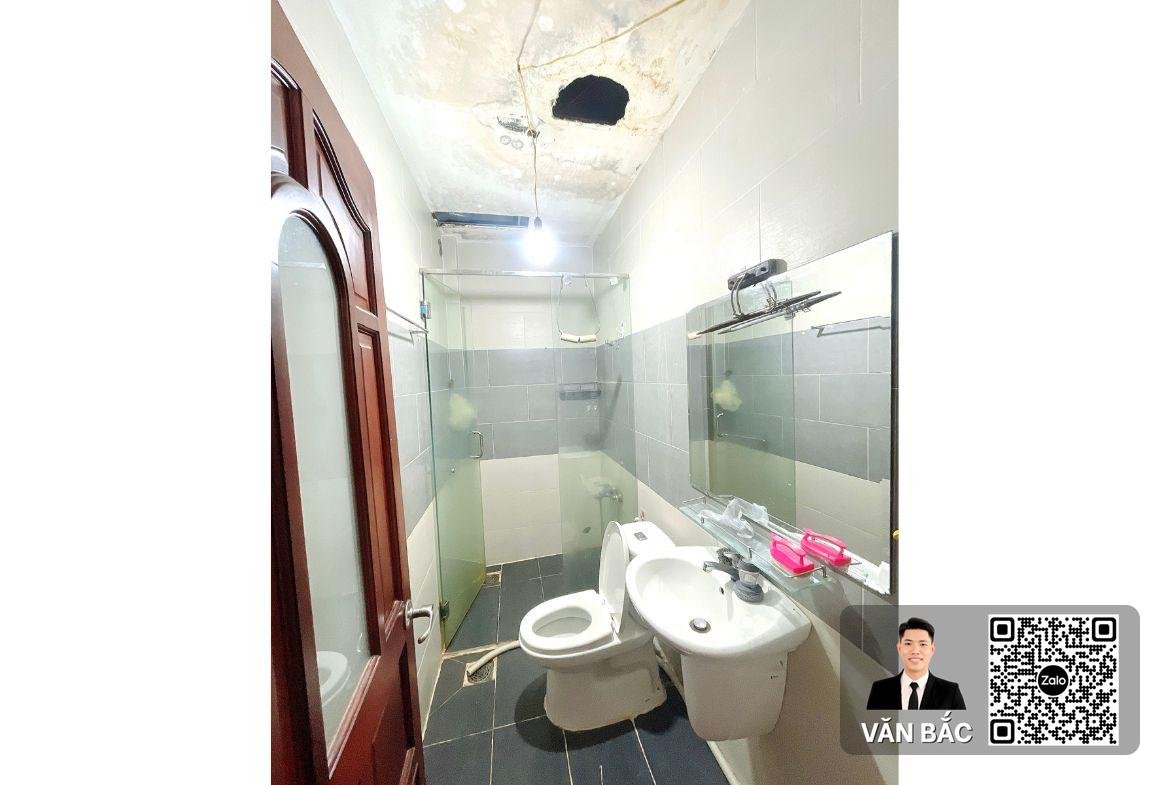 ban-nha-mat-tien-so-10-duong-so-13-cu-xa-ngan-hang-ngay-cho-sam-uat-dt-4x16m-4-tang-gia-135-tỷ (3)