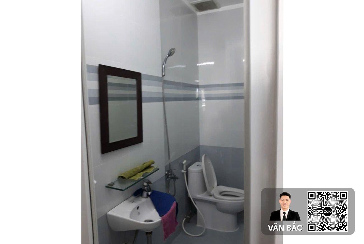 ban-nha-pho-jamona-city-quan-7-so-30-duong-d4-duong-rong-20m-dong-tien-28-trieu-thang-gia-18-tỷ (4)