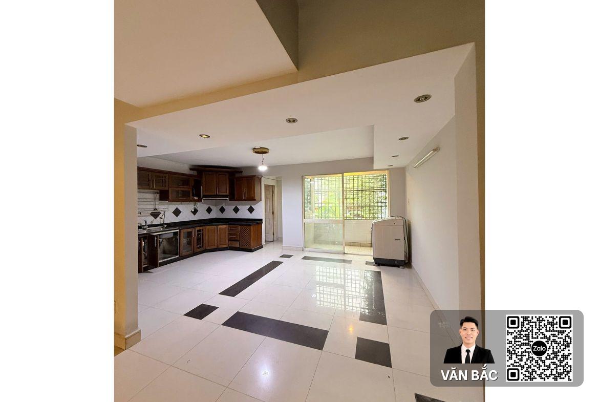 ban-nha-pho-mat-tien-hoang-quoc-viet-kdc-phu-my-vph-quan-7-dien-tich-6x22m-ket-cau-5-tang-gia-28-ty (8)