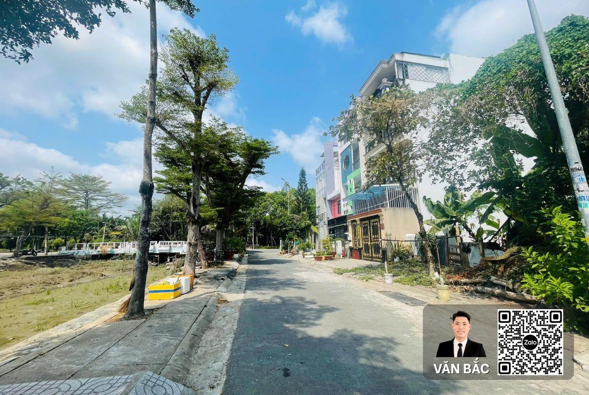 ban-nha-pho-mat-tien-kdc-tdc-phu-my-quan-7-ma-can-a34-4-tang-cho-thue-32tr-thang-gia-13-ty (1)