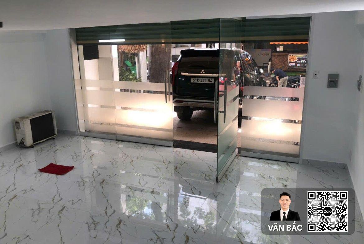 ban-thue-nha-pho-r4-87-hung-phuoc-3-phu-mỹ-hung-co-thang-may-4-laust-dt-6×18-5mgia-30-tỷ-thue-2k8-usd (6)