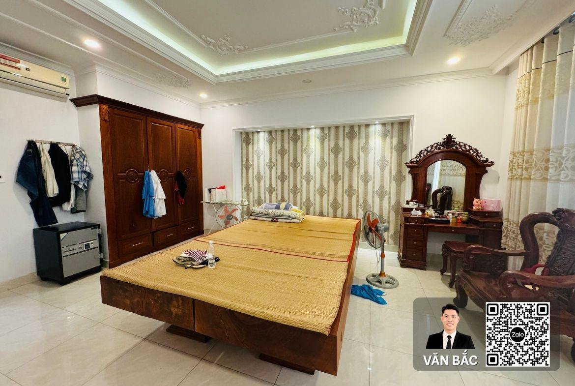 ban-toa-nha-mat-tien-44-mai-van-vinh-quan-7-co-thang-may-ket-cau-5-tang-gia-229-tỷ (3)