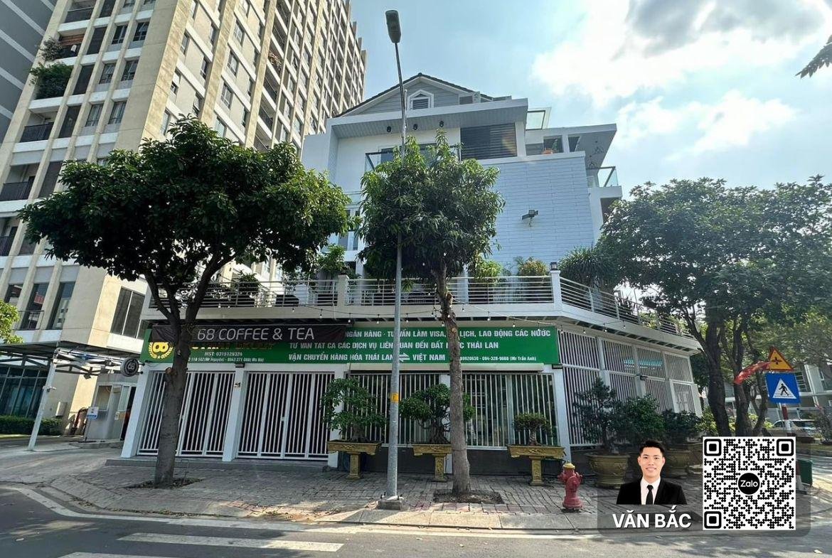 ban-biet-thu-goc-2-mat-tien-jamona-golden-silk-quan-7-dt-150m2-duong-24m-4-lau (9)