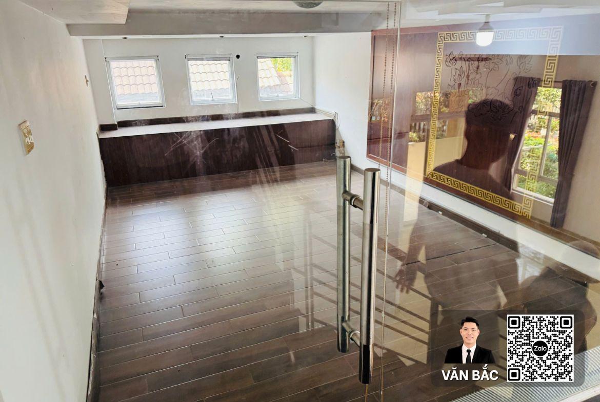 ban-gap-biet-thu-nam-long-ttc-quan-7-so-16-duong-so-6-dien-tich-288m²-doi-dien-cong-vien-gia-45-ty (7)