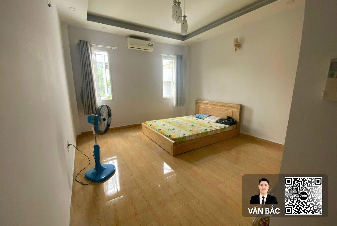 ban-nha-mat-tien-b26-duong-24m-kdc-nam-long-phu-thuan-dt-4x20m-4-lau-co-thang-may-gia-20-tỷ (3)