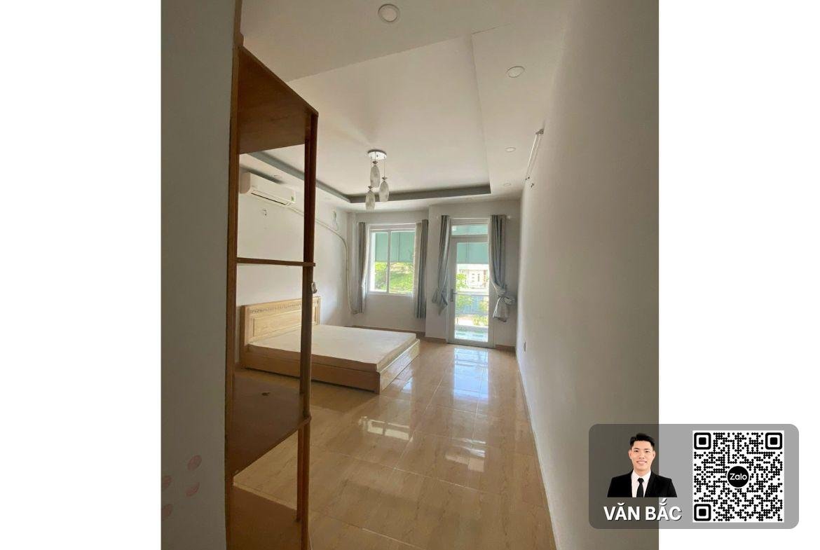 ban-nha-mat-tien-b26-duong-24m-kdc-nam-long-phu-thuan-dt-4x20m-4-lau-co-thang-may-gia-20-tỷ (7)