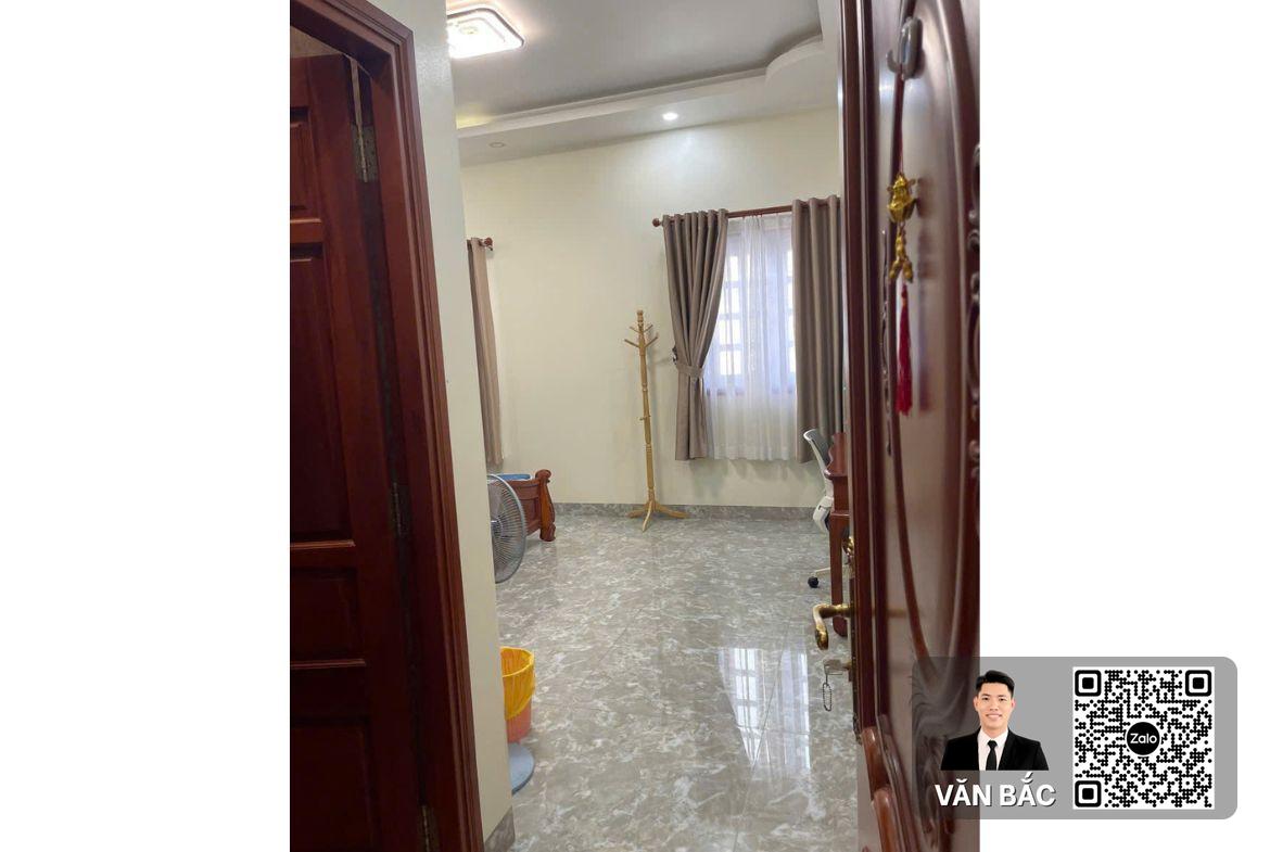 ban-nha-pho-27-duong-so-4-kdc-phu-my-cho-lon-dt-5x185m-4-tang-noi-that-go-do-gia-176-ty (4)