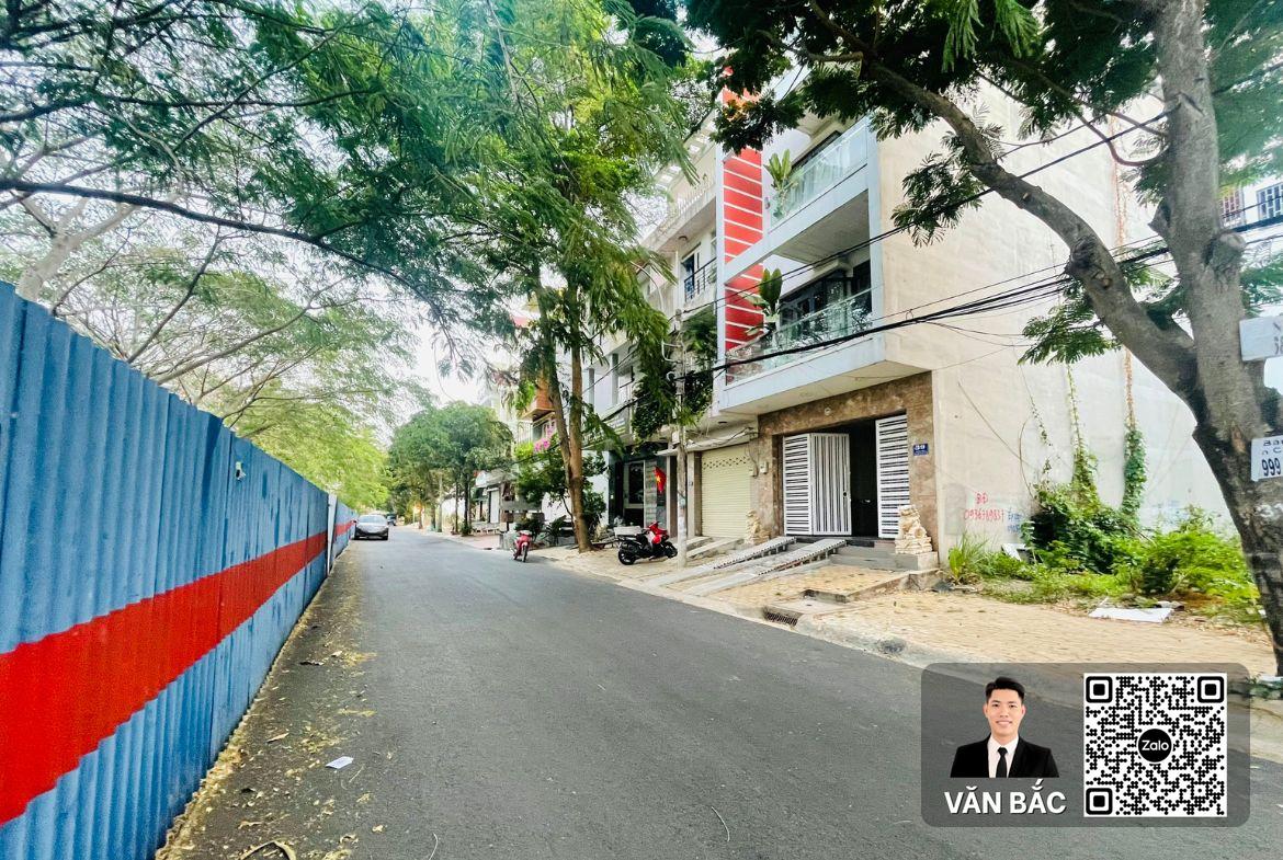 ban-nha-pho-27-duong-so-4-kdc-phu-my-cho-lon-dt-5x185m-4-tang-noi-that-go-do-gia-176-ty (9)