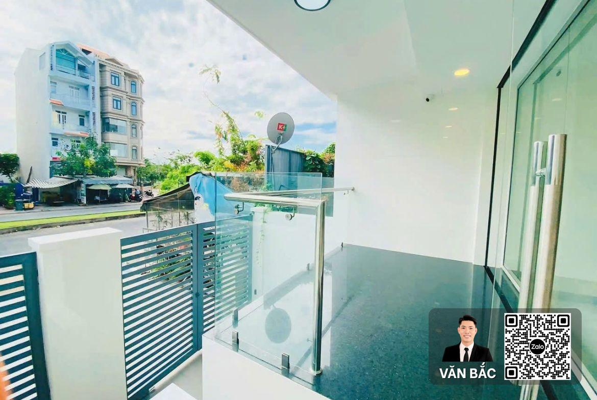 ban-toa-nha-mat-tien-148-duong-d1-kdt-him-lam-ham-4-lau-co-thang-may-vi-tri-kinh-doanh-dac-dia-dt-5x20m-gia-40-ty (12)