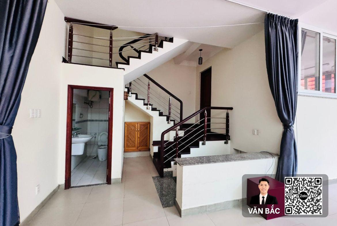 biet-thu-16-lo-g-duong-so-9-phu-mỹ-van-phat-hung-q7-dt-105x21m²-huong-dong-gia-tot-358-tỷ (9)