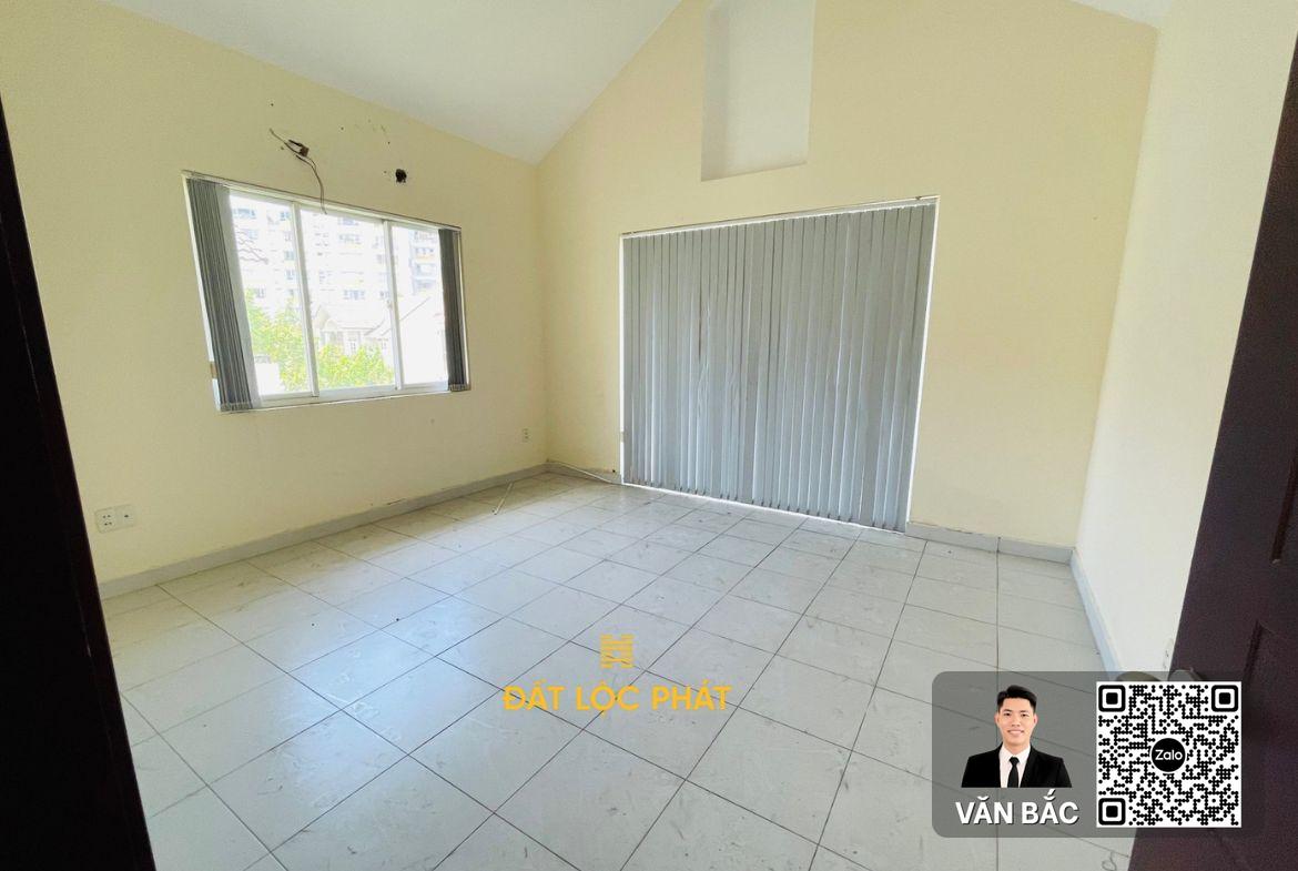 biet-thu-don-lap-155-duong-so-8-nam-phu-villas-quan-7-huong-nam-gia-40-ty-thue-50-trieu (8)