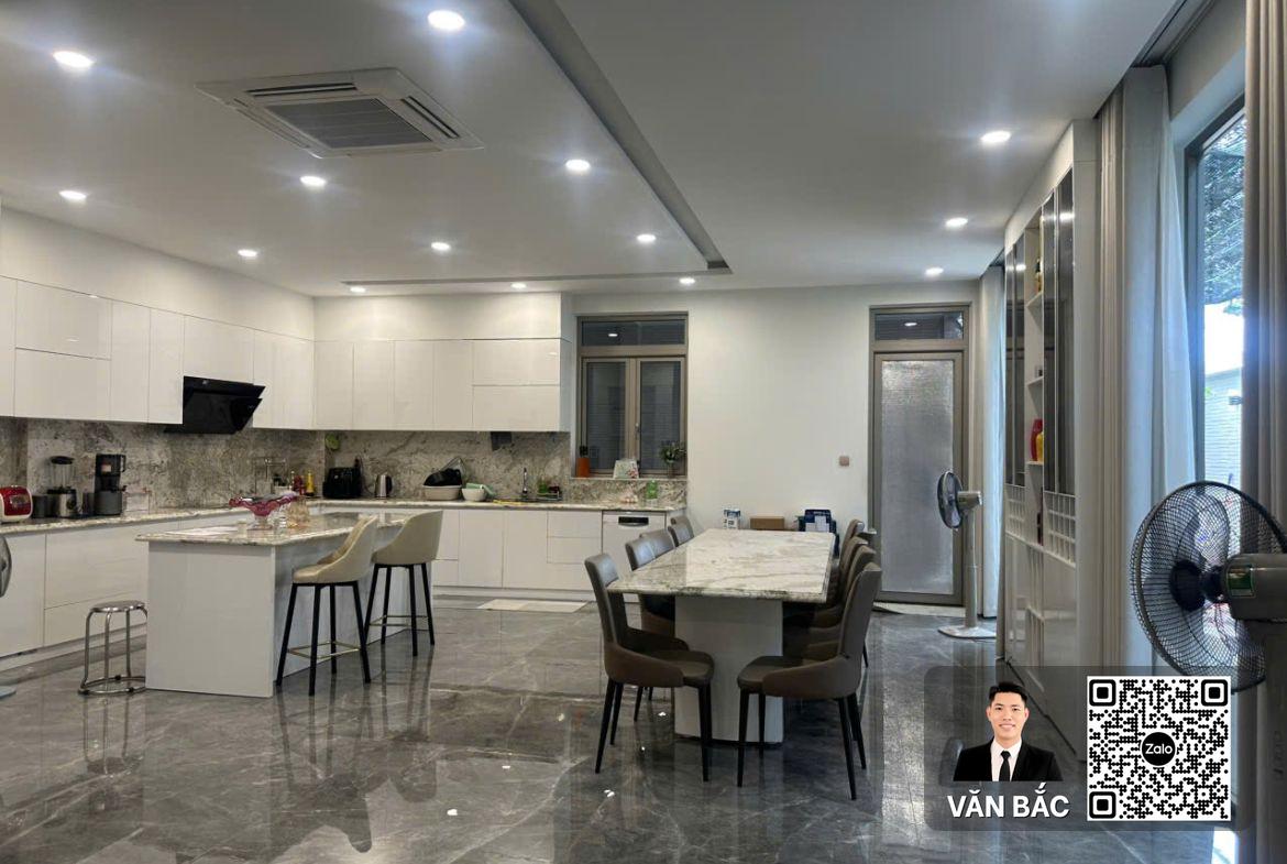 biet-thu-don-lap-h15-kdc-thai-son-nha-be-dien-tich-10x25m²-4-lau-gia-25-tỷ (5)