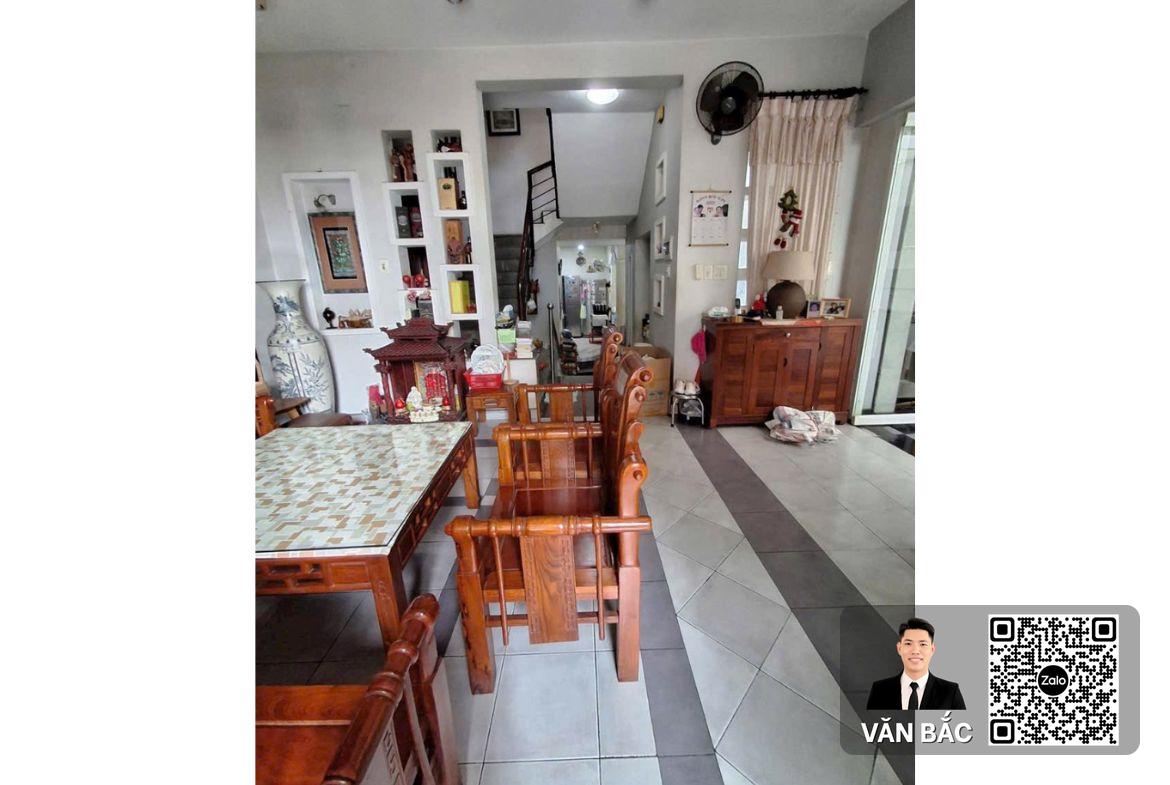 biet-thu-pho-tan-quy-q7-mat-tien-120-duong-so-47-lo-gioi-14m-ham-3-lau-dt-8x20m-gia-28-tỷ (5)