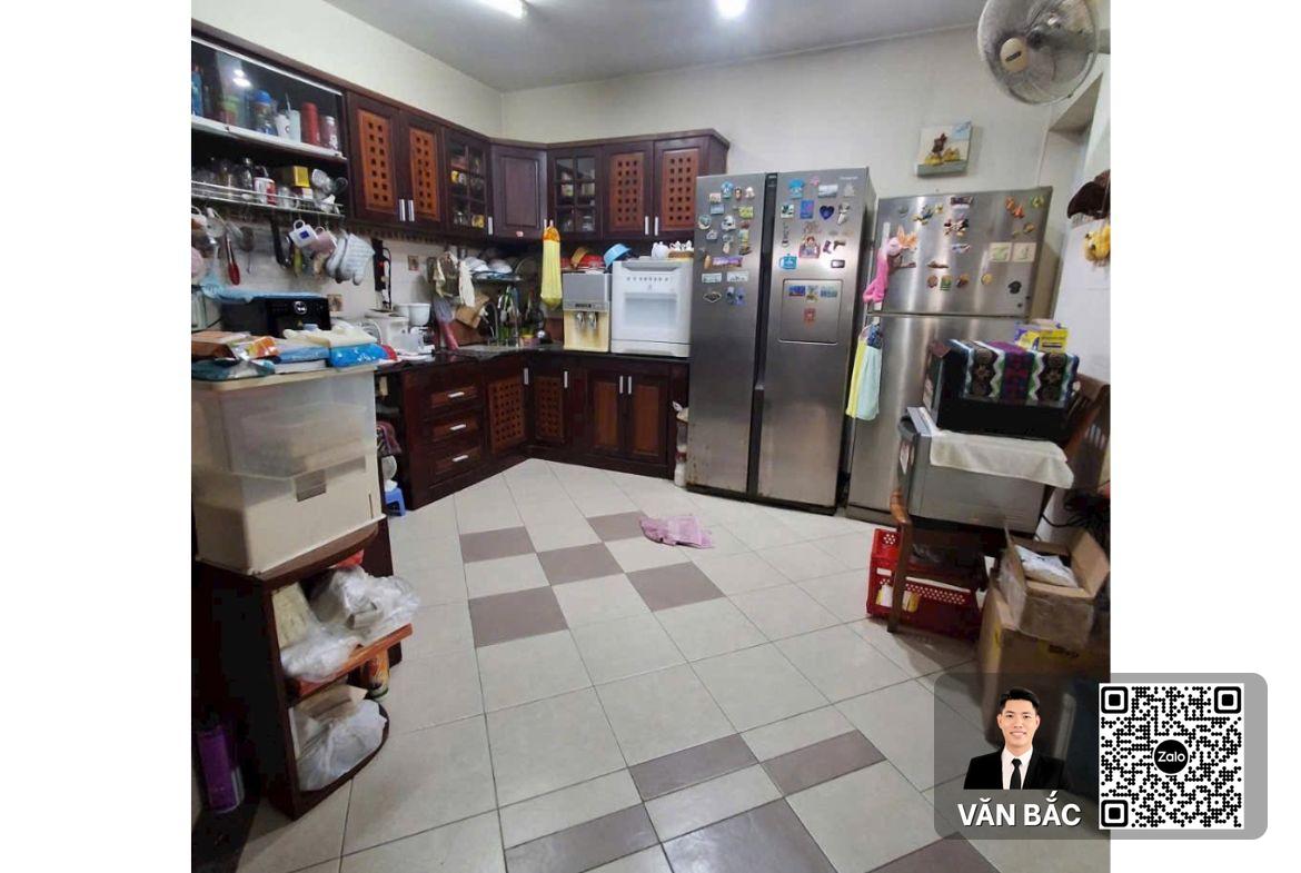 biet-thu-pho-tan-quy-q7-mat-tien-120-duong-so-47-lo-gioi-14m-ham-3-lau-dt-8x20m-gia-28-tỷ (6)