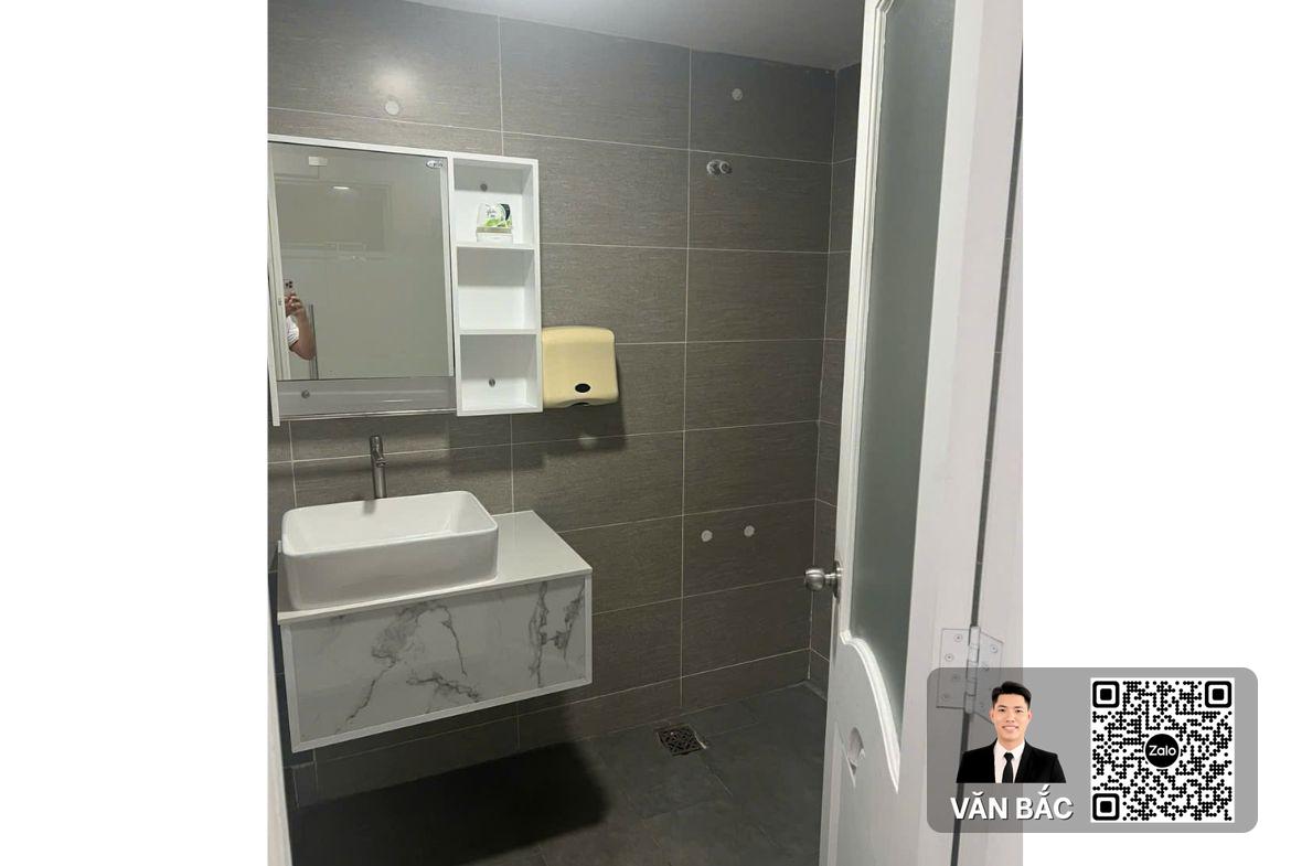 nha-mat-tien-61-phan-khiem-ich-hung-gia-4-phu-my-hung-tret-lung-3-tangdt-6×18-5m-gia-40-ty (5)