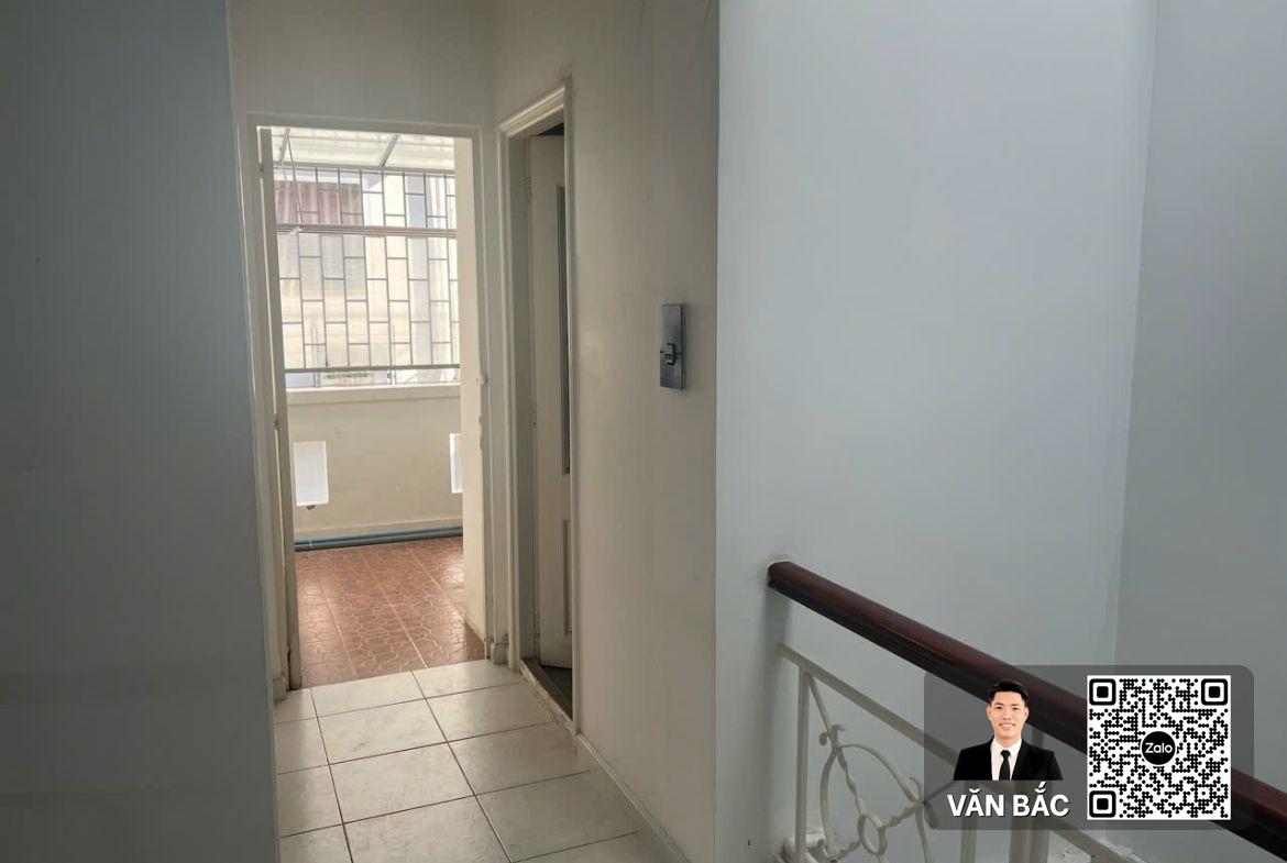 nha-mat-tien-61-phan-khiem-ich-hung-gia-4-phu-mỹ-hung-tret-lung-3-tangdt-6×18-5m-gia-40-tỷ (5)