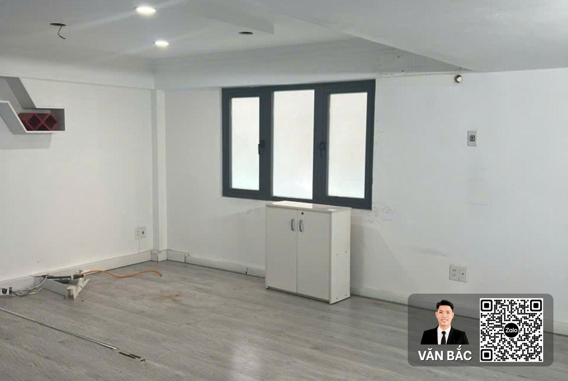 nha-mat-tien-61-phan-khiem-ich-hung-gia-4-phu-mỹ-hung-tret-lung-3-tangdt-6×18-5m-gia-40-tỷ (9)