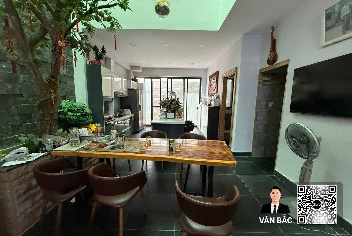 nha-pho-32-duong-2c-kdc-cong-ich-q4-quan-7-dt-7x19m-4lau-huong-dong-nam-gia-23-5-tỷ (2)