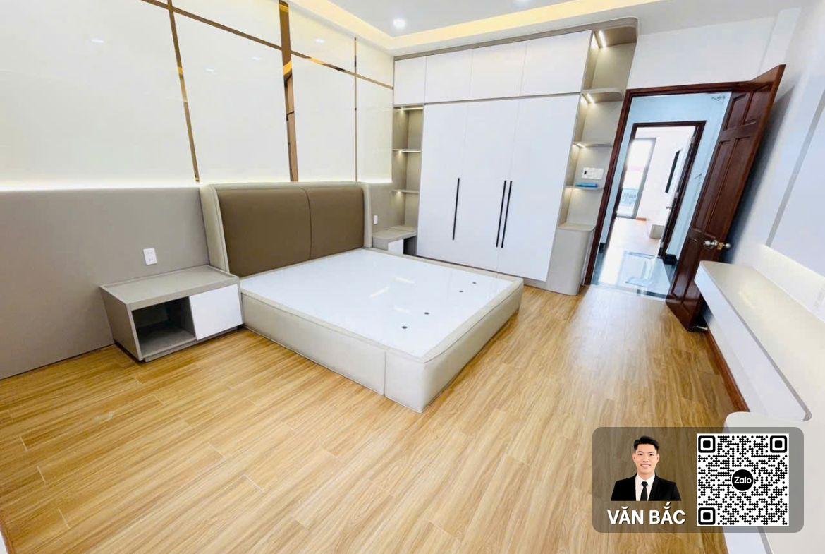 nha-pho-co-thang-may-76c-duong-so-51-tan-hung-quan-7-full-noi-that-4-lau-st-gia-188-tỷ (6)